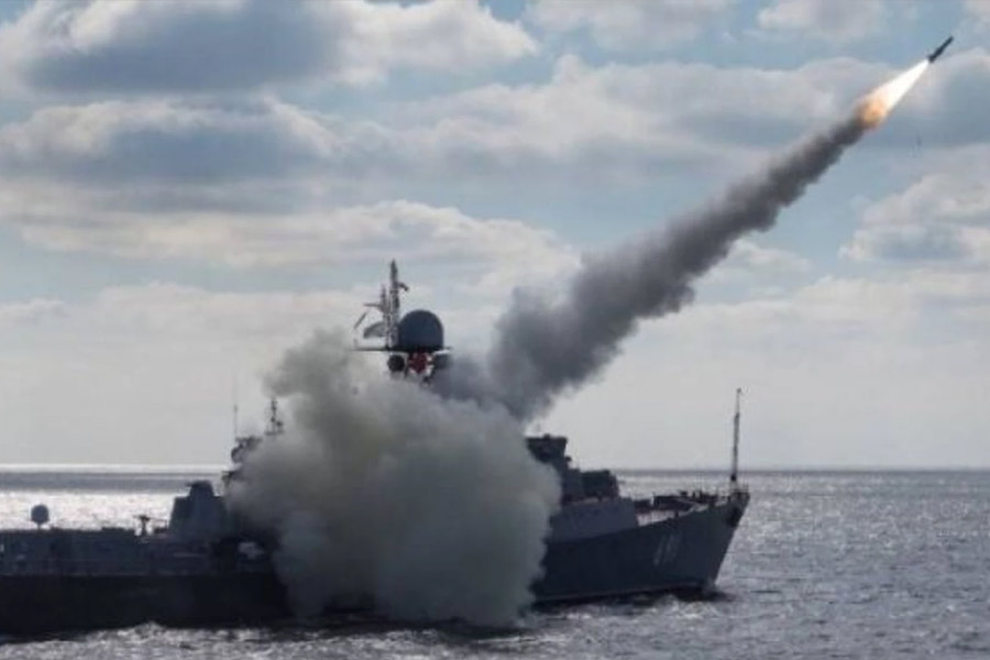 Donald Trump declared immediate nuclear test may start US Russia arms race 