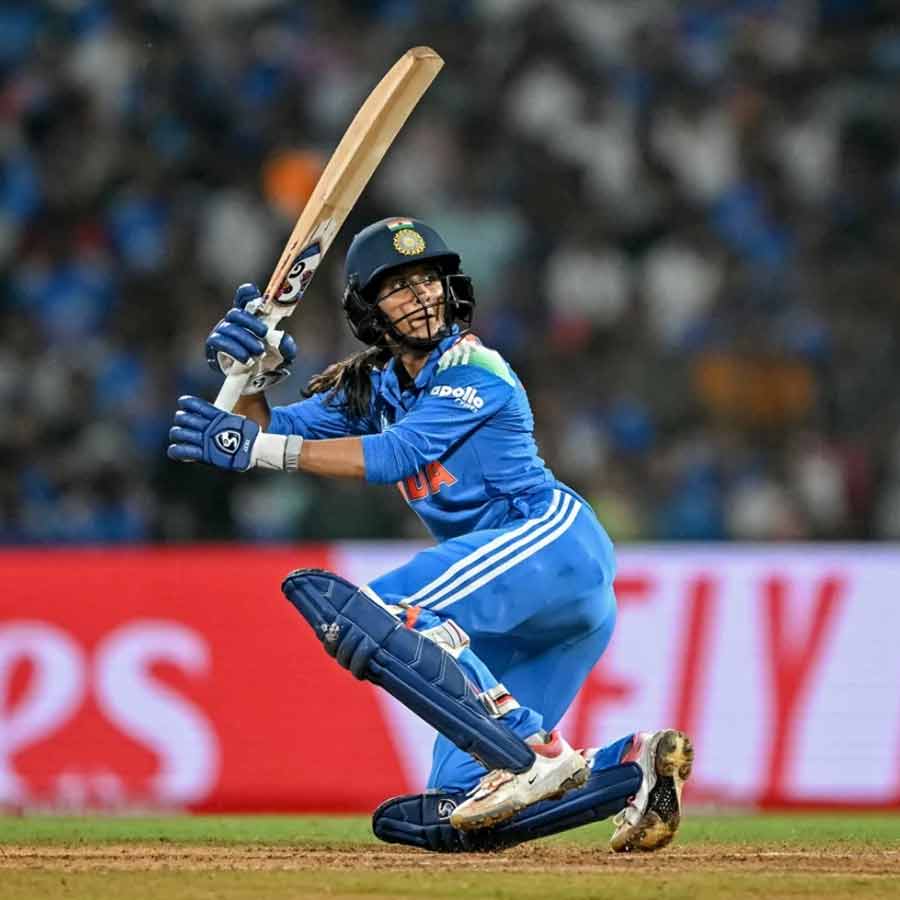 Live updates of semifinal match between India and Australia in Women's ODI World Cup 2025 dgtl
