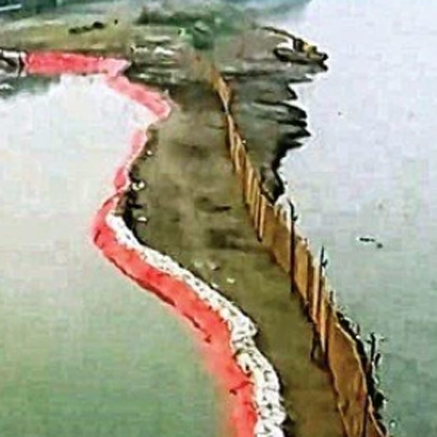 Polluted water is being dumped into the Yamuna without any treatment