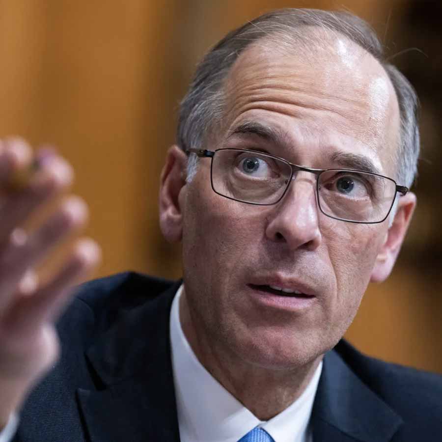 US national debt will surpass Italy and Greece for first time in 100 years, says IMF