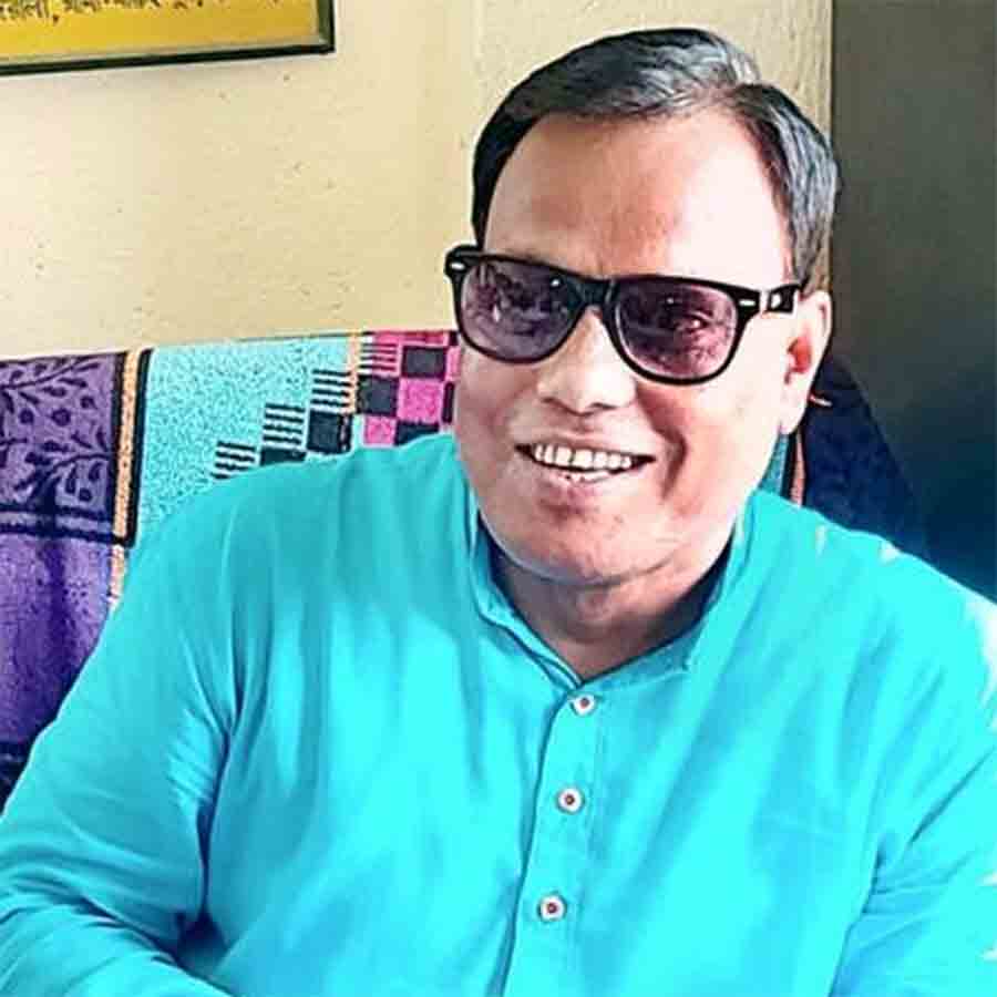Abdul Motin Mullick, principal of a school at Usti to get Siksha Ratna Award