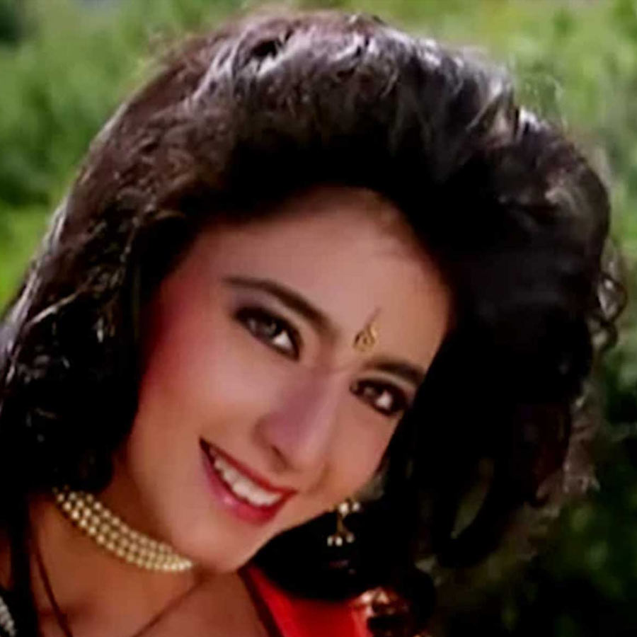 শিশু অভিনেত্রী হিসাবে তিনটি ছবিতে অভিনয় করার পর কাঞ্চন স্থির করে ফেলেছিলেন যে, বলিউডেই কেরিয়ার গড়বেন। কাঞ্চনের পরিবারও তাঁর এই সিদ্ধান্তকে সমর্থন করেছিলেন।