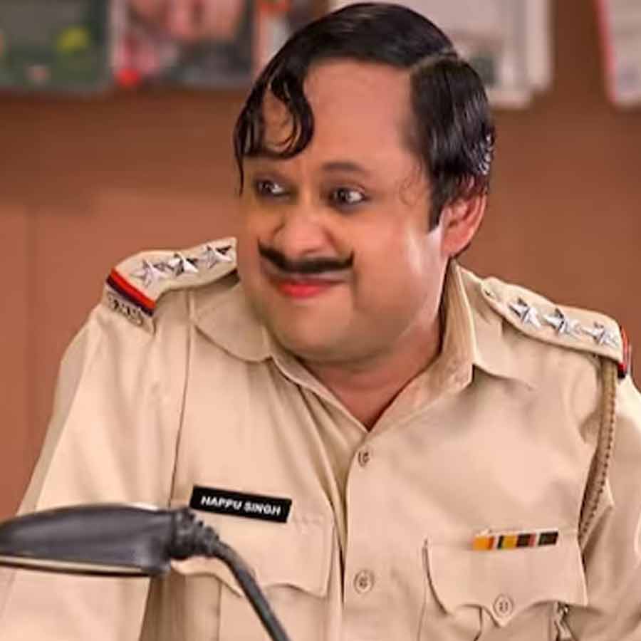 All need to know about television actor Yogesh Tripathi aka Happu singh and his struggle days