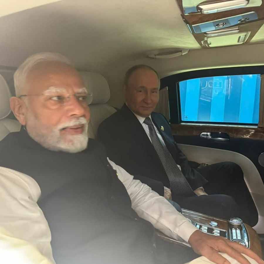 Vladimir Putin backs India's peace efforts on Ukraine and dismisses US's Modi's war narrative dgtl