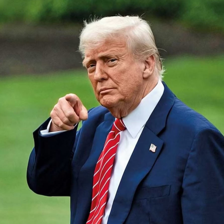 Donald Trump’s trade advisor Peter Navarro attacks New Delhi by saying Brahmins profiteering at expense of Indian people