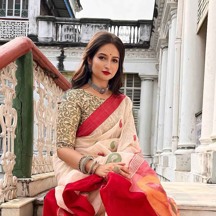 Durga Puja 2025 Actress Sreema Bhattacharjee on her planning diet fashion dgtl