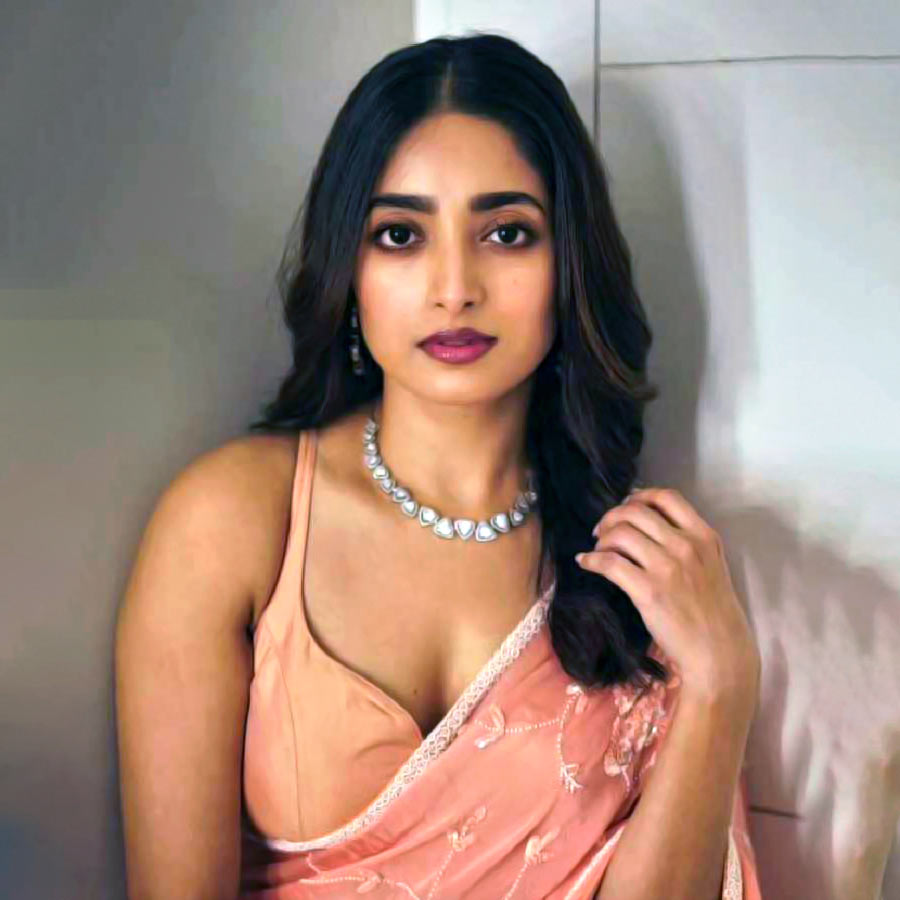 ইশার মতো এমন যত্নহীন সৌন্দর্য পেতে চান?