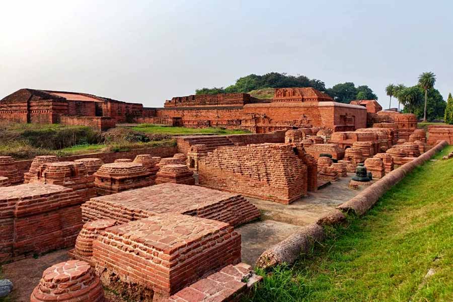 প্রাচীন বিশ্ববিদ্যালয় নালন্দার ধ্বংসাবশেষ।