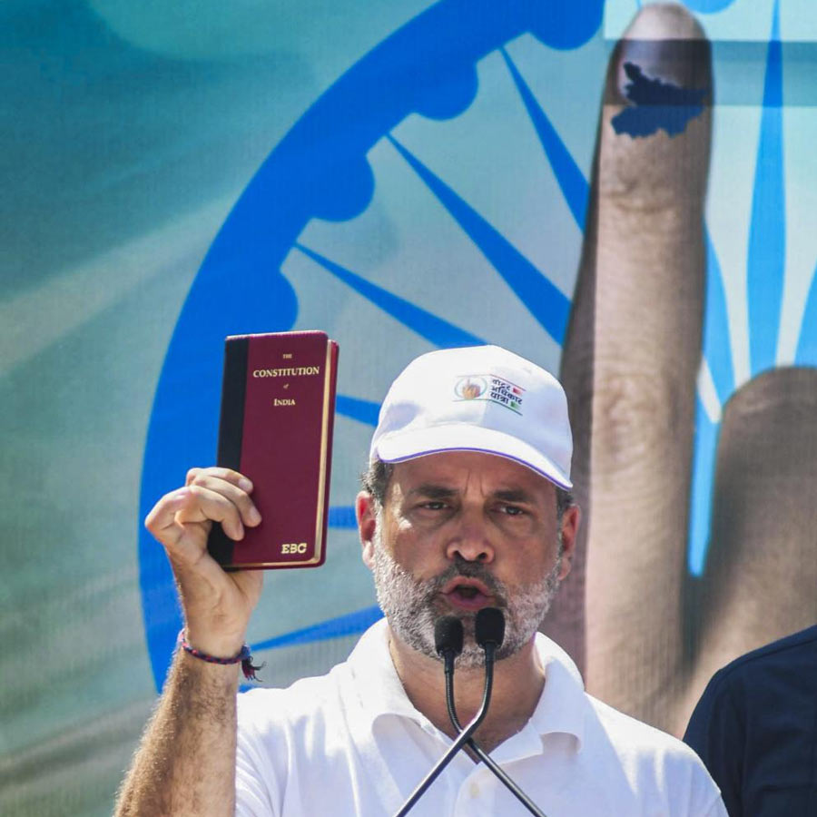 Congress Leader Rahul Gandhi warns of hydrogen bomb revelations on vote rigging against BJP