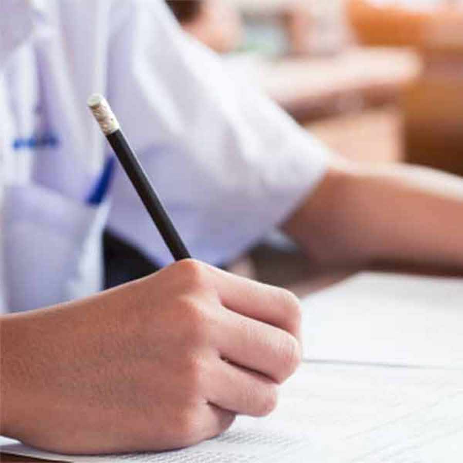 Missionary School reopened after a Muslim student was allowed to wear Hijab and enter school