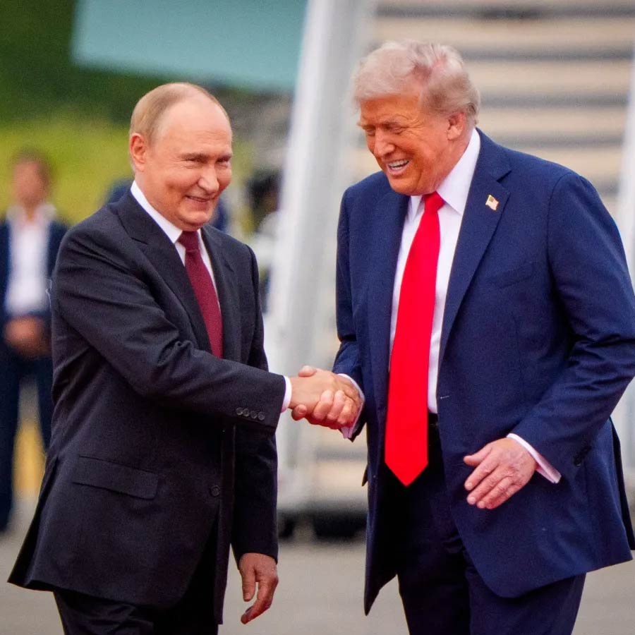 All about Aurus Senat Limousine in which Indian Prime Minister Narendra Modi and Russian President Vladimir Putin travelled together in China