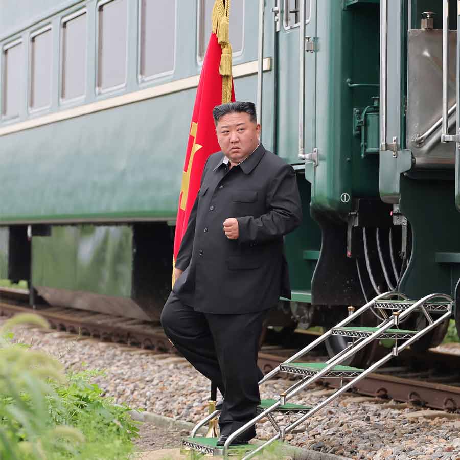 North Korea leader Kim Jung Un reaches Beijing by special train, what are the features of it