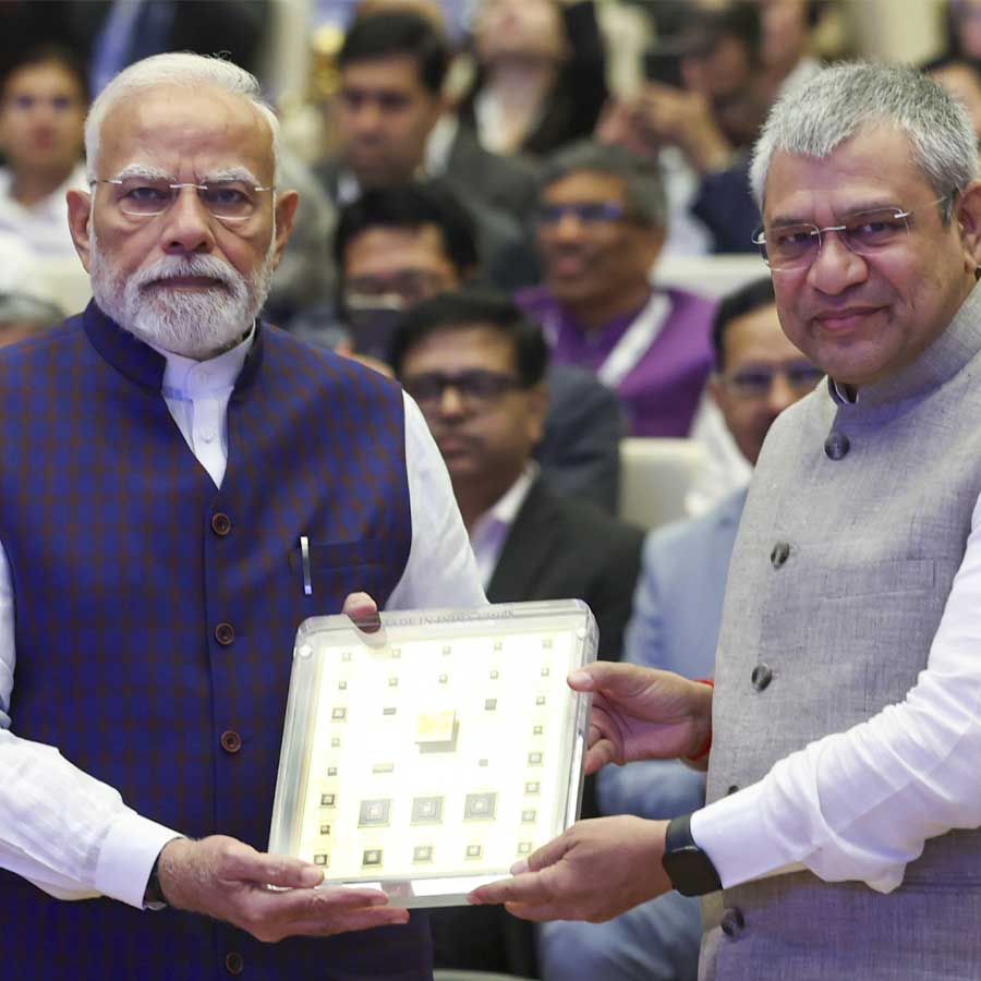 India unveils indigenous 32-bit chip developed by ISRO dgtl