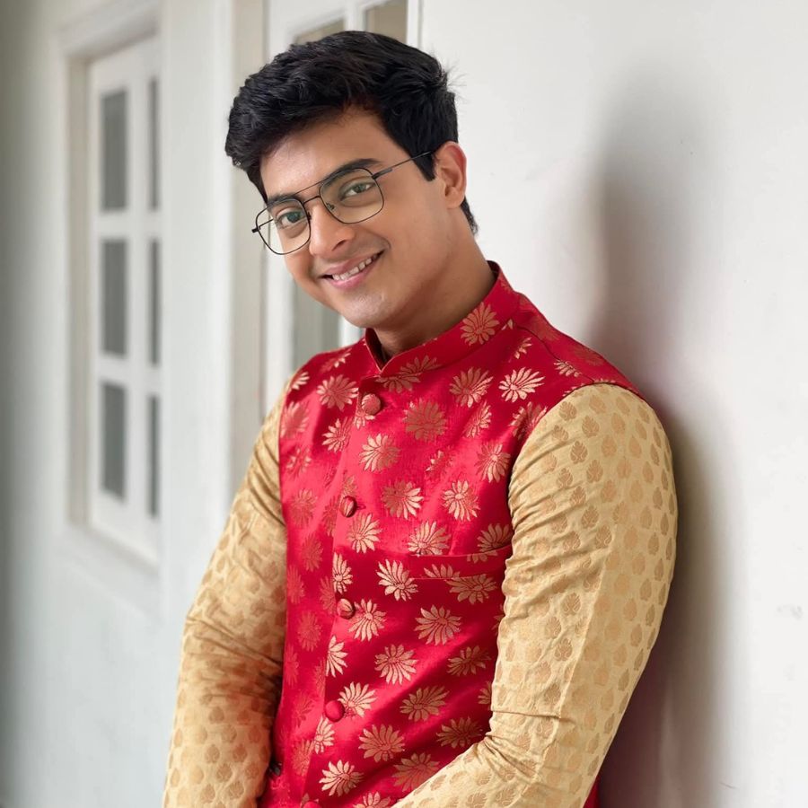 Bengali actor Dibyojyoti Dutta Shares Special Feelings on Birthday and Durga Puja 2025 Plans dgtl