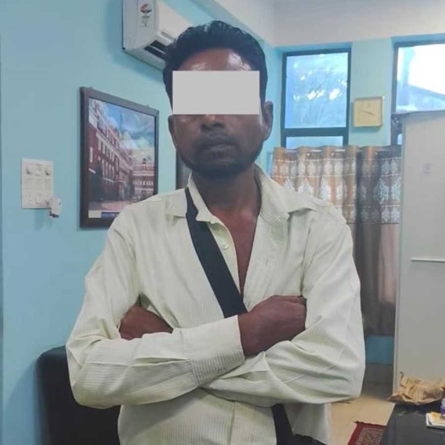 Man arrested from Haridevpur for allegedly entering India without valid documents dgtl