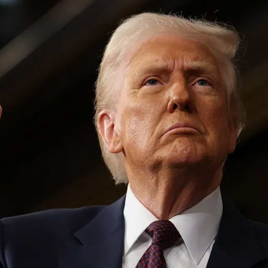 US economy is on the edge of recession, says credit rating agency Moody's