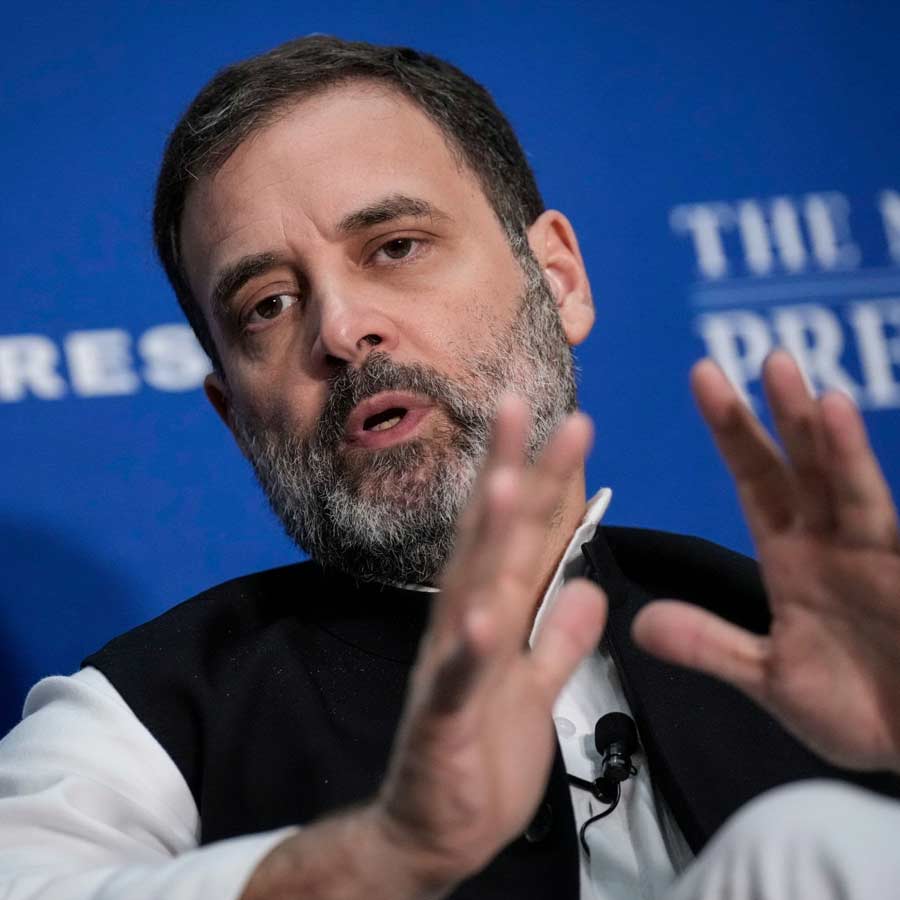 US economy is on the edge of recession, says credit rating agency Moody's