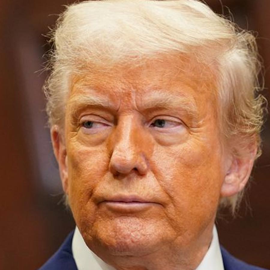 US economy is on the edge of recession, says credit rating agency Moody's