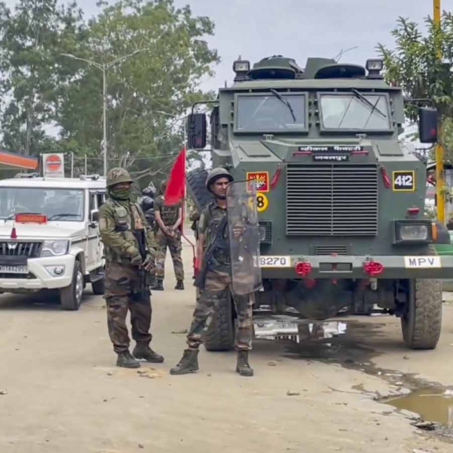 Accused detained, van seized after attack on Assam rifles convoy in Manipur dgtl