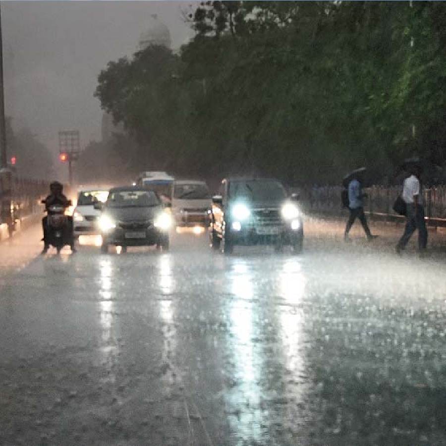 Heavy rain forecast in North Bengal districts while South may see thunderstorm activity dgtl