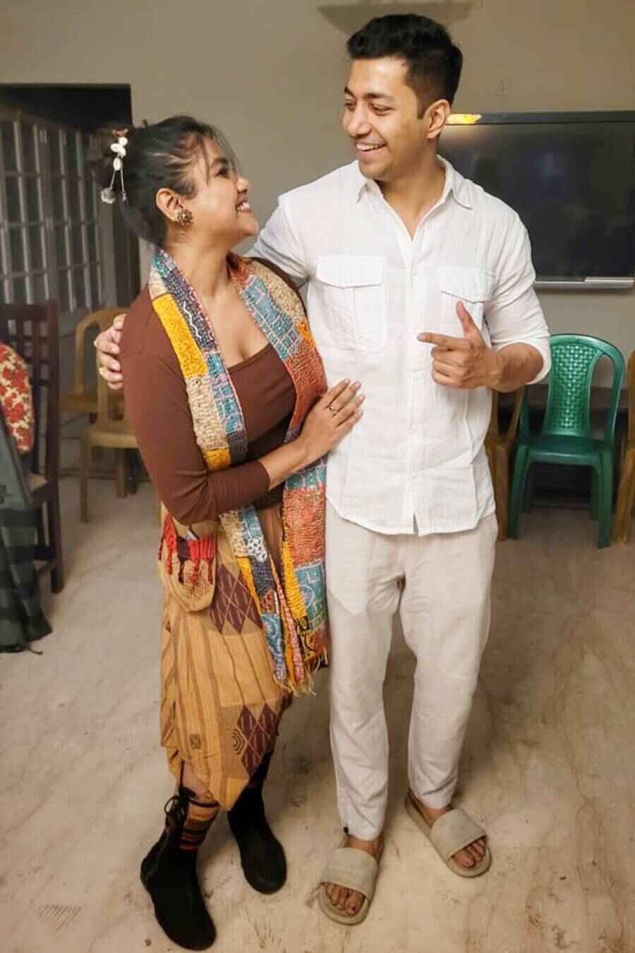 ফিরদৌসি বসু আর রোহন ভট্টাচার্য।