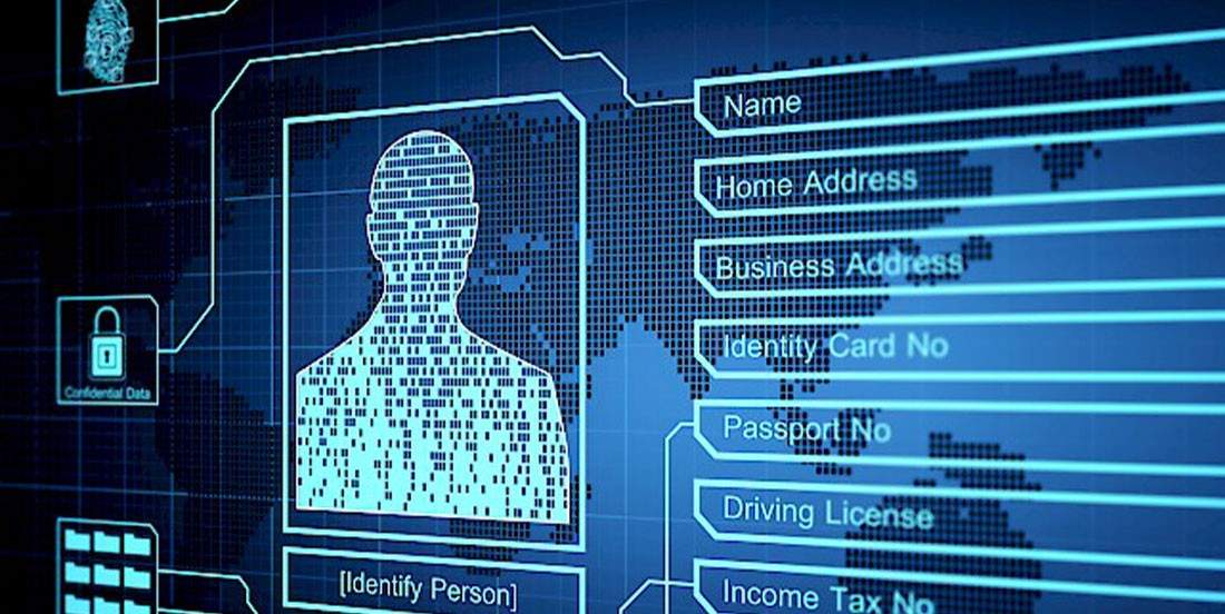 ব্যক্তিগত তথ্য সুরক্ষিত রাখুন: কোনও অপরিচিত ব্যক্তি বা কল সেন্টারের নামে ফোন করে কেউ যদি আপনার ডেবিট কার্ডের পিন বা ওটিপি চায়, তা হলে কোনও অবস্থাতেই তা জানাবেন না। ব্যাঙ্ক কখনও আপনার কাছ থেকে এই ধরনের তথ্য চায় না।