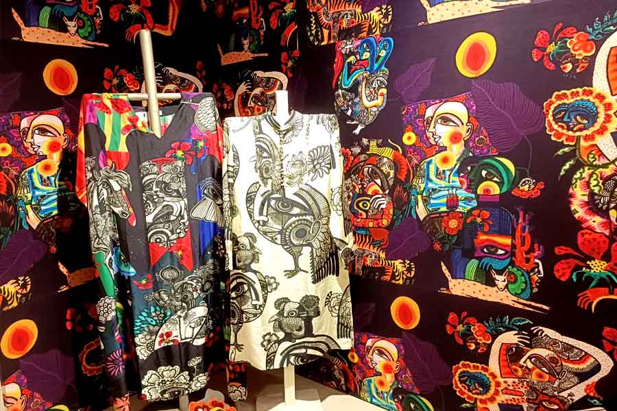 বোবোর শিল্পনিদর্শন।