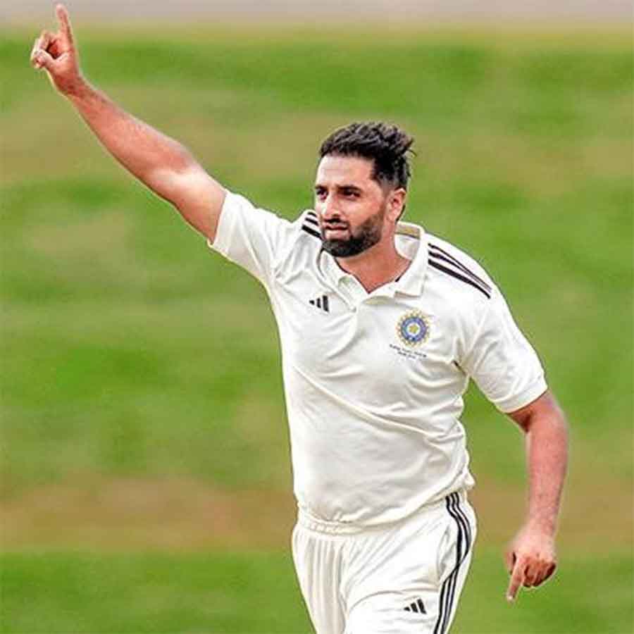 Auqib Nabi thanked Irfan Pathan for his success