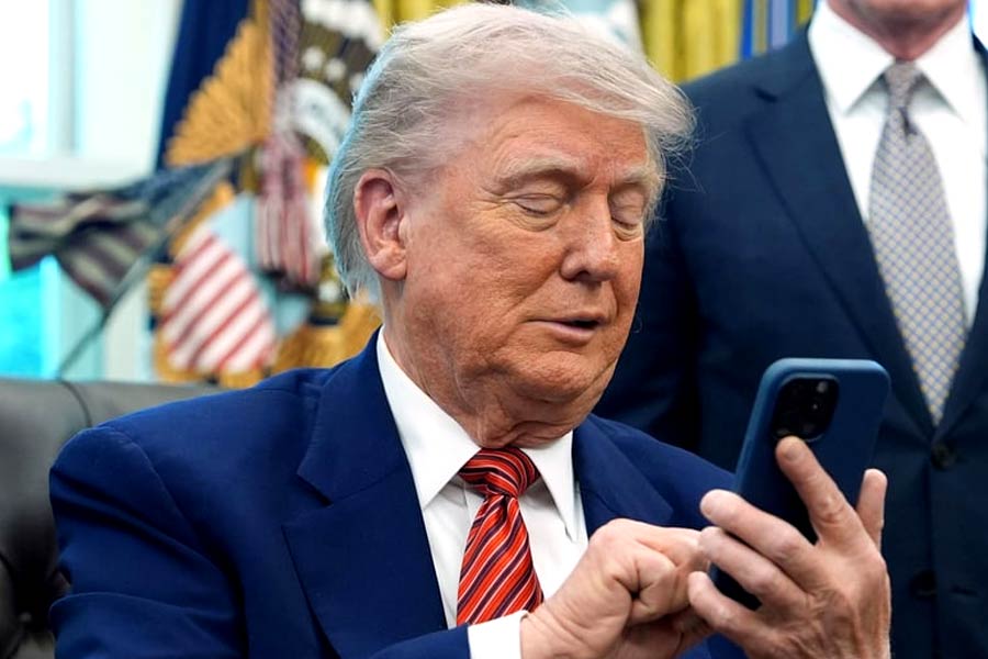 US President Donald Trump gives hint to impose more sanctions on India amid tariff war 