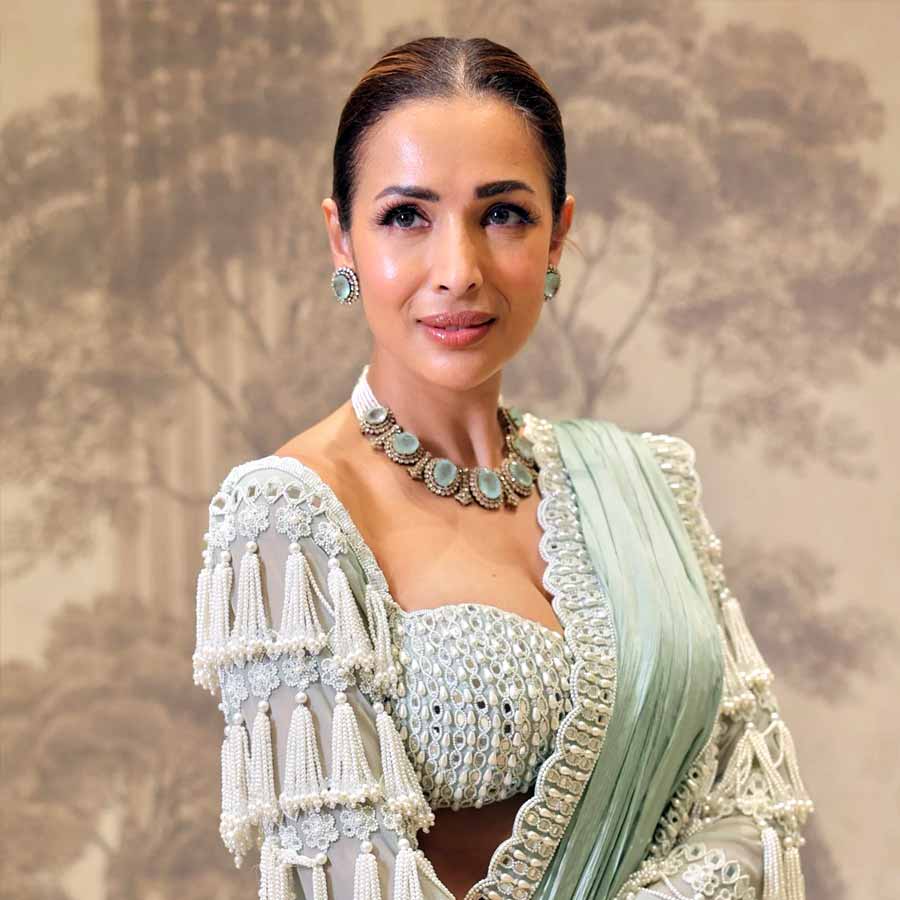 Bollywood actress Malaika Arora sells Mumbai apartment for 5.03 crore