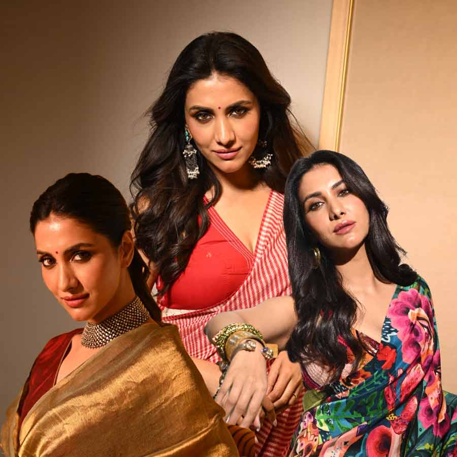 Actress Rukmini Maitra at Art in Life exhibition of CIMA Art Gallery, fashion photoshoot for Durga Puja