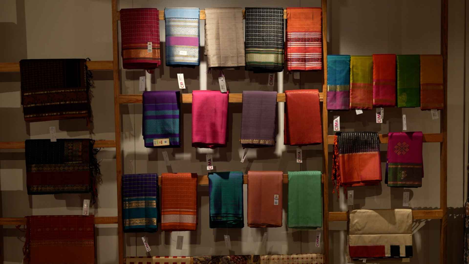 Actress Rukmini Maitra at Art in Life exhibition of CIMA Art Gallery, fashion photoshoot for Durga Puja