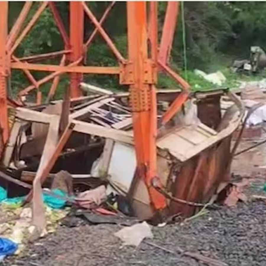 Several dies in Gujarat after cargo ropeway accident dgtl