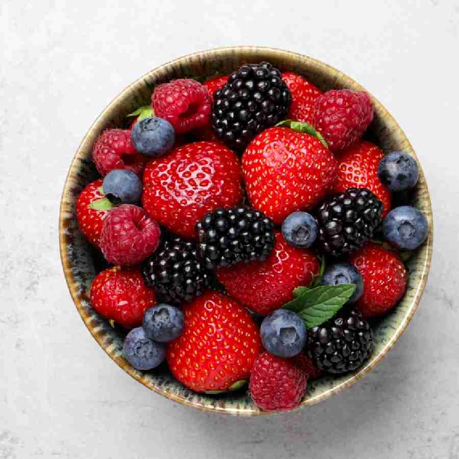Health Benefits of consuming berry fruits dgtl