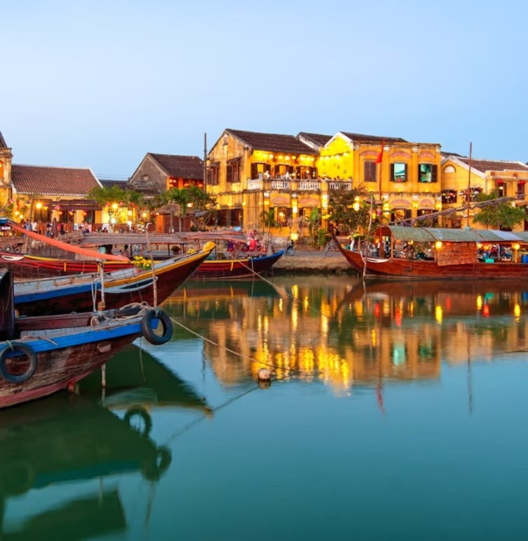 আনুমানিক খরচ: বিমান ভাড়া বাদ দিয়ে অন্য যাতায়াত, থাকা-খাওয়া এবং অন্যান্য খরচ মিলে জনপ্রতি ৩৫,০০০ থেকে ৪৫,০০০ টাকার মধ্যে একটি ১০ দিনের ট্যুর প্ল্যান করা সম্ভব।