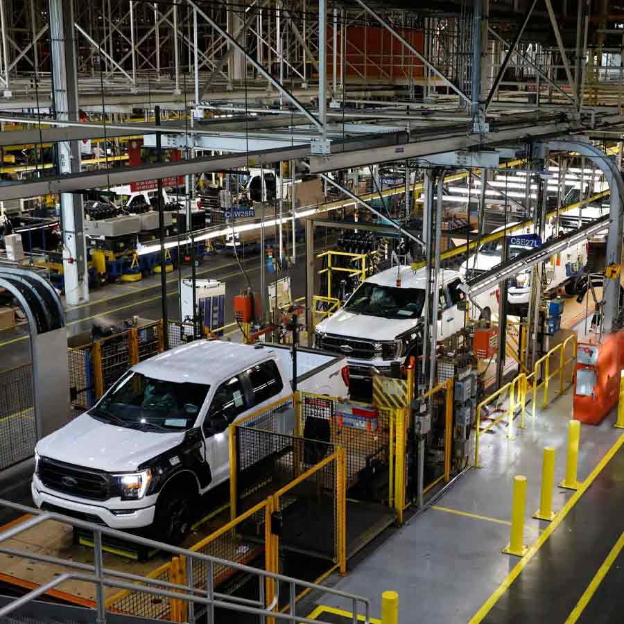 US trade deficit surge rapidly in July 2025 amid Donald Trump's tariff war