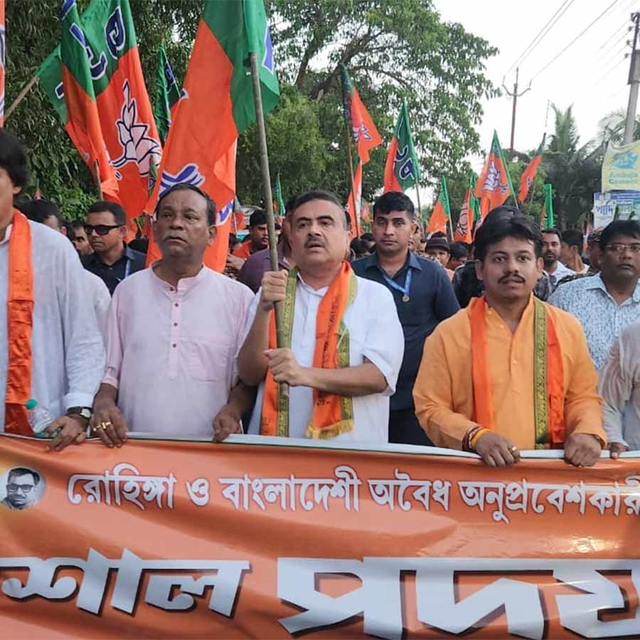 Oppsition leader terms SSC exam another ‘farce’, TMC hits back