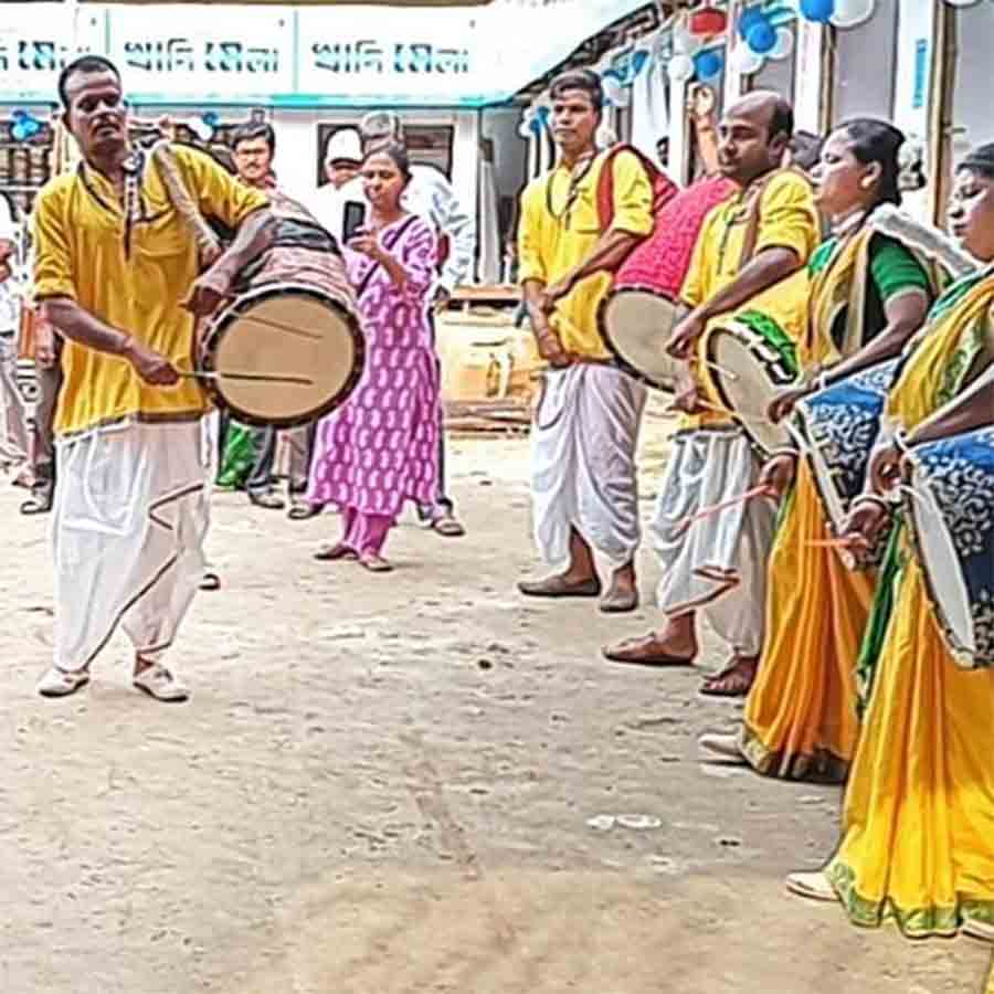 Dhakis worried as they did not got booking due to natural disaster in other states