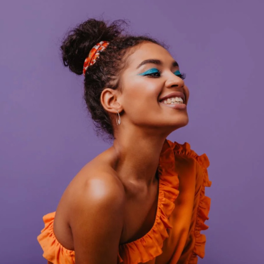 অজান্তেই কেশসজ্জা আপনার চুলের স্বাস্থ্যের অবনতির কারণ হয়ে দাঁড়াচ্ছে হয়তো।