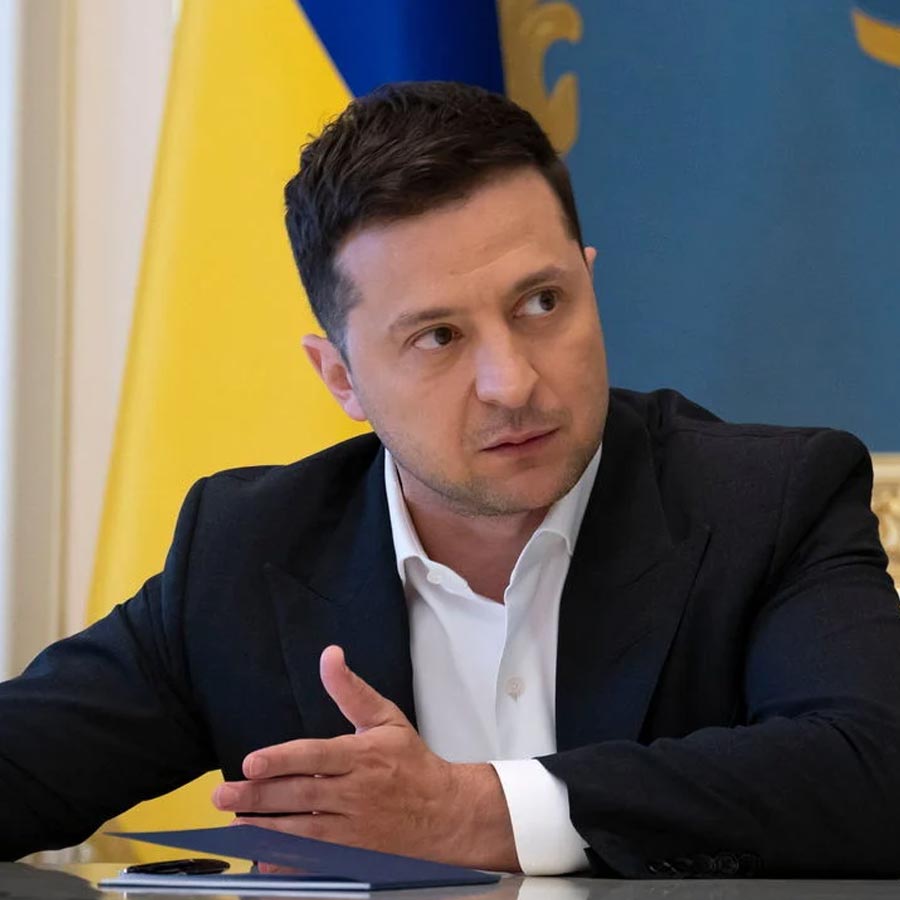 France and Britain wants to secure Ukraine with 10,000 troops, what America is thinking about coalition of the willing