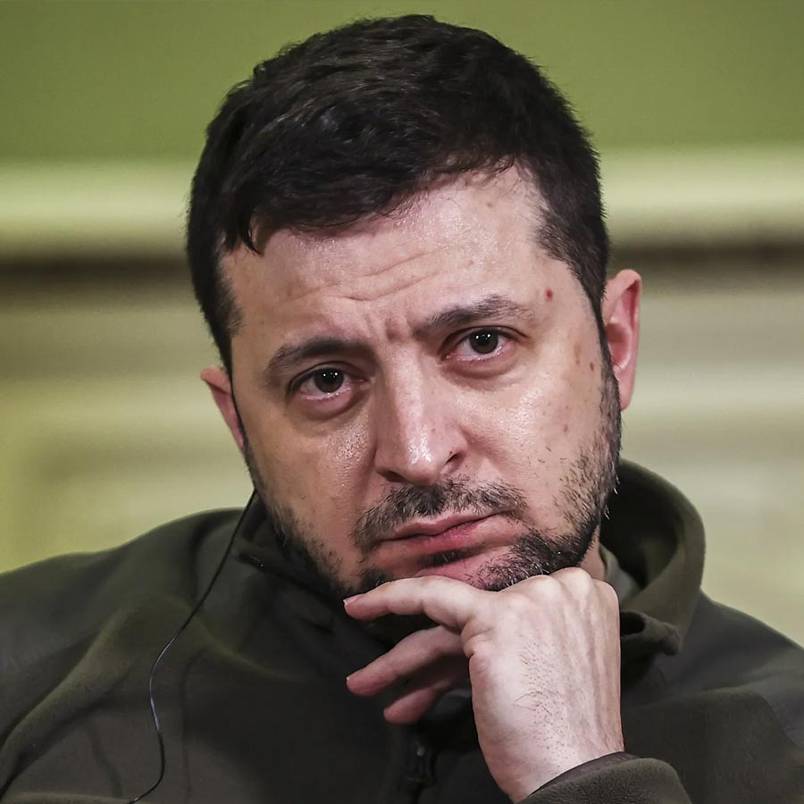 France and Britain wants to secure Ukraine with 10,000 troops, what America is thinking about coalition of the willing