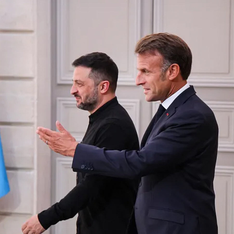 France and Britain wants to secure Ukraine with 10,000 troops, what America is thinking about coalition of the willing