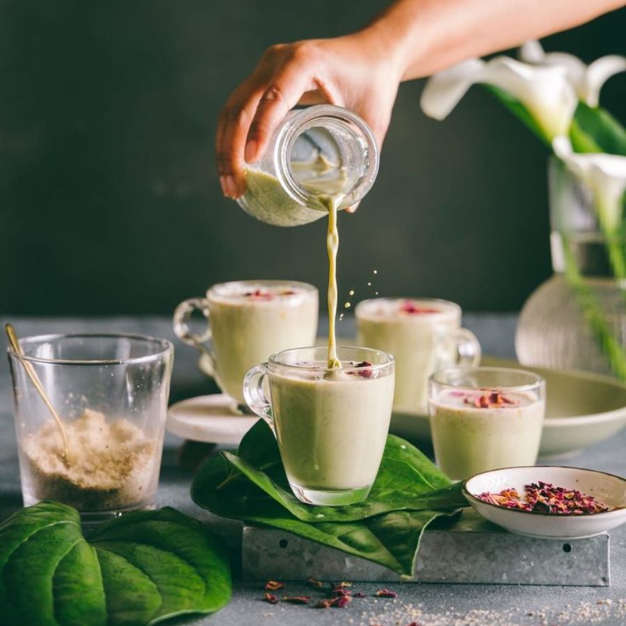 কারও কাছে এগুলি অতিথি আপ্যায়নের রেওয়াজ, আবার কারও কাছে পুজোর নস্টালজিয়ার অঙ্গ।