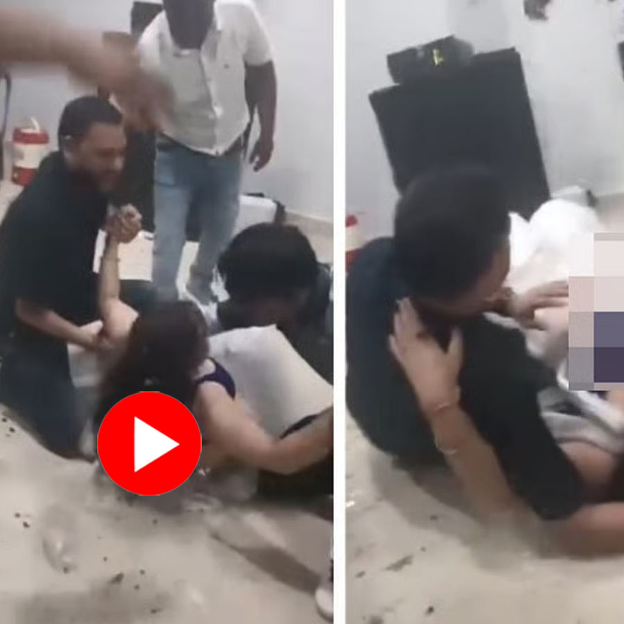 Video shows ASI from Madhya Pradesh dances with dancers in Bizarre way, got suspended