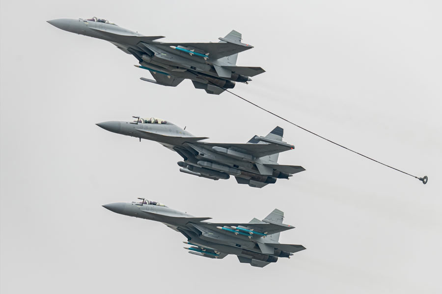 The Su-33 Flanker-D