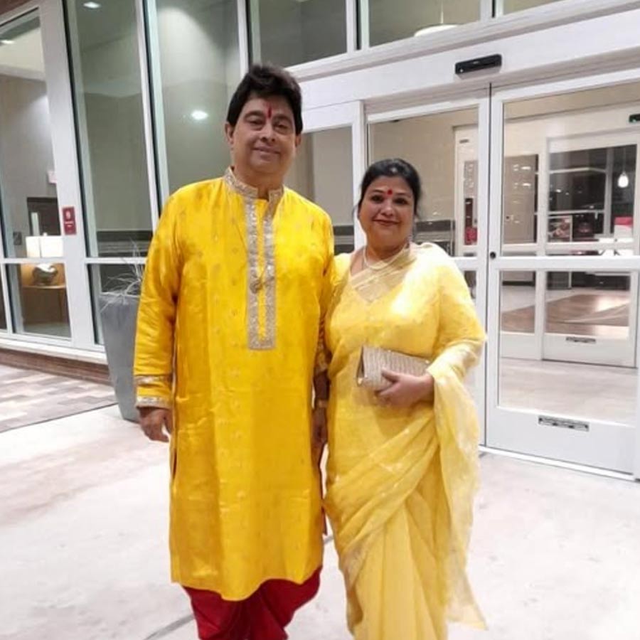 Singer Jeet Ganguly remembers his struggling days during durgapujo