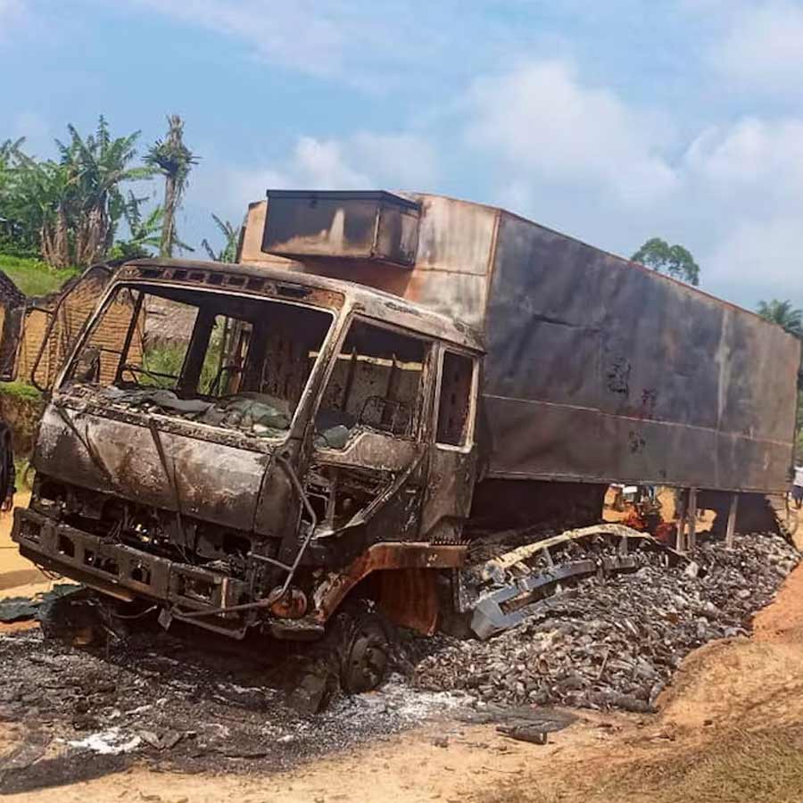 Rebels linked to Islamic State kill at least 61 in DR Congo dgtl