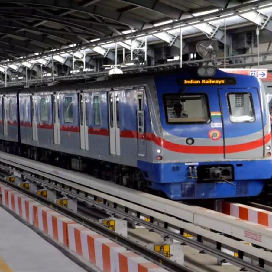 Best Alternative Routes to Avoid Kolkata Blue Line Metro Rush dgtl