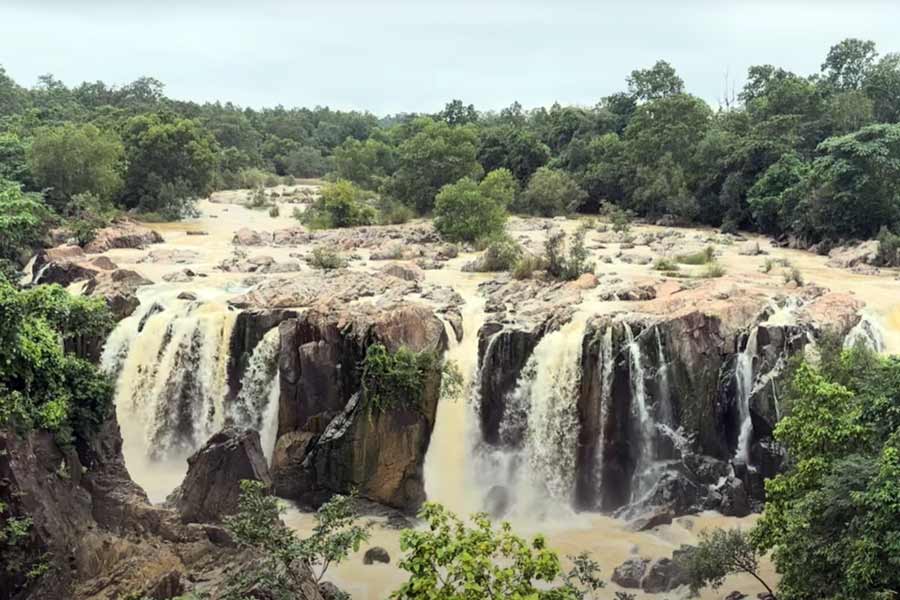 বর্ষার পরে গেলে এমন রূপই চোখে পড়বে। গুন্ডিচাঘাগি জলপ্রপাত।