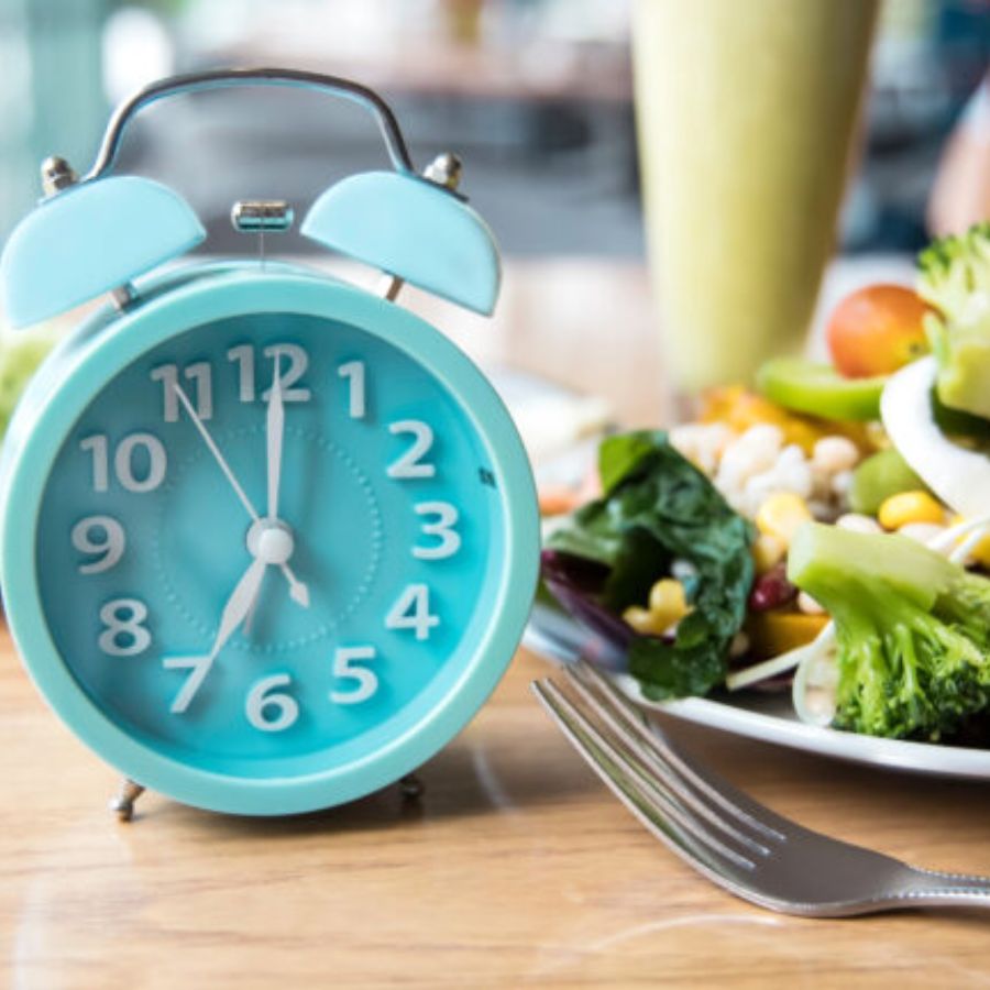 ৪.একই সময়ে খাওয়ার অভ্যাস – অনিয়মিত খাওয়া-দাওয়া কোষ্ঠকাঠিন্য বাড়ায়।